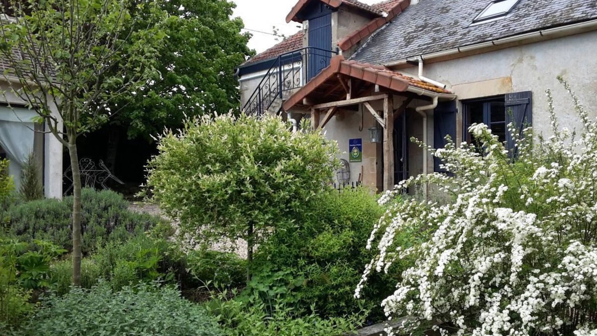 Le Brethon Bed & Breakfast | Chambres d'Hotes Fontarabier