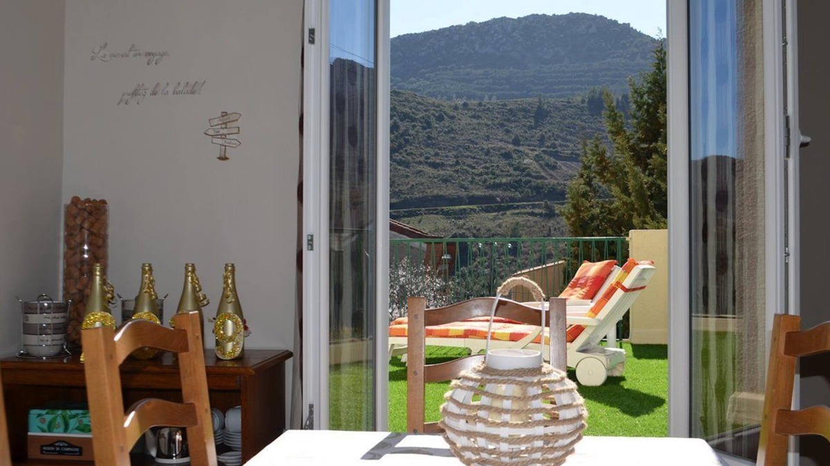 Maury Bed & Breakfast | Chambres d'hotes L'Amandier