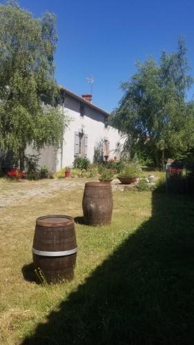 Gourge House | Chambres et gîte dans un lieu calme et champêtre Gourgé Les Grippeaux proche Parthenay