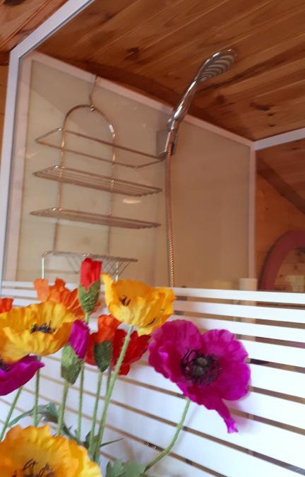 Chazey-sur-Ain Bed & Breakfast | Chambres et Roulotte de La Gentilhommière
