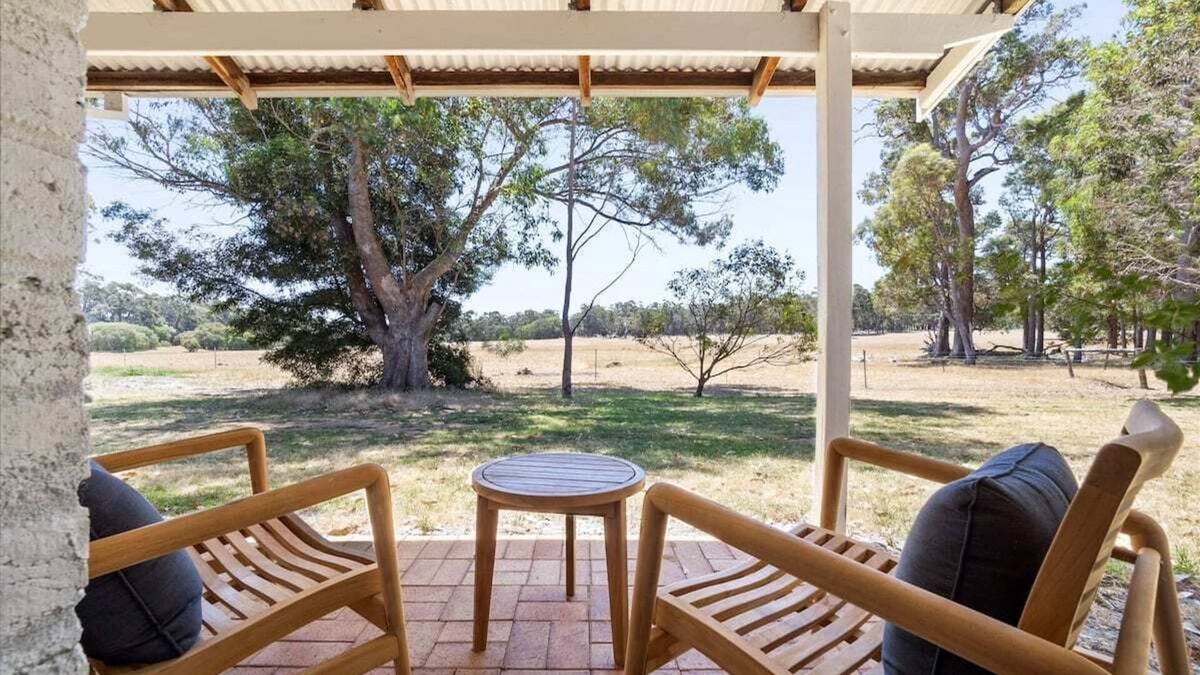 Margaret River House | ChambrxE9 Estate Suite 7 - experience elegant luxury