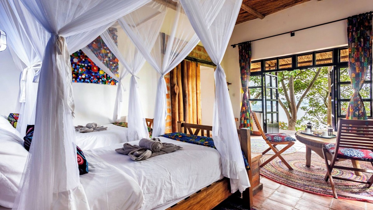 Western Region Cabin | Chameleon Hill Forest Lodge