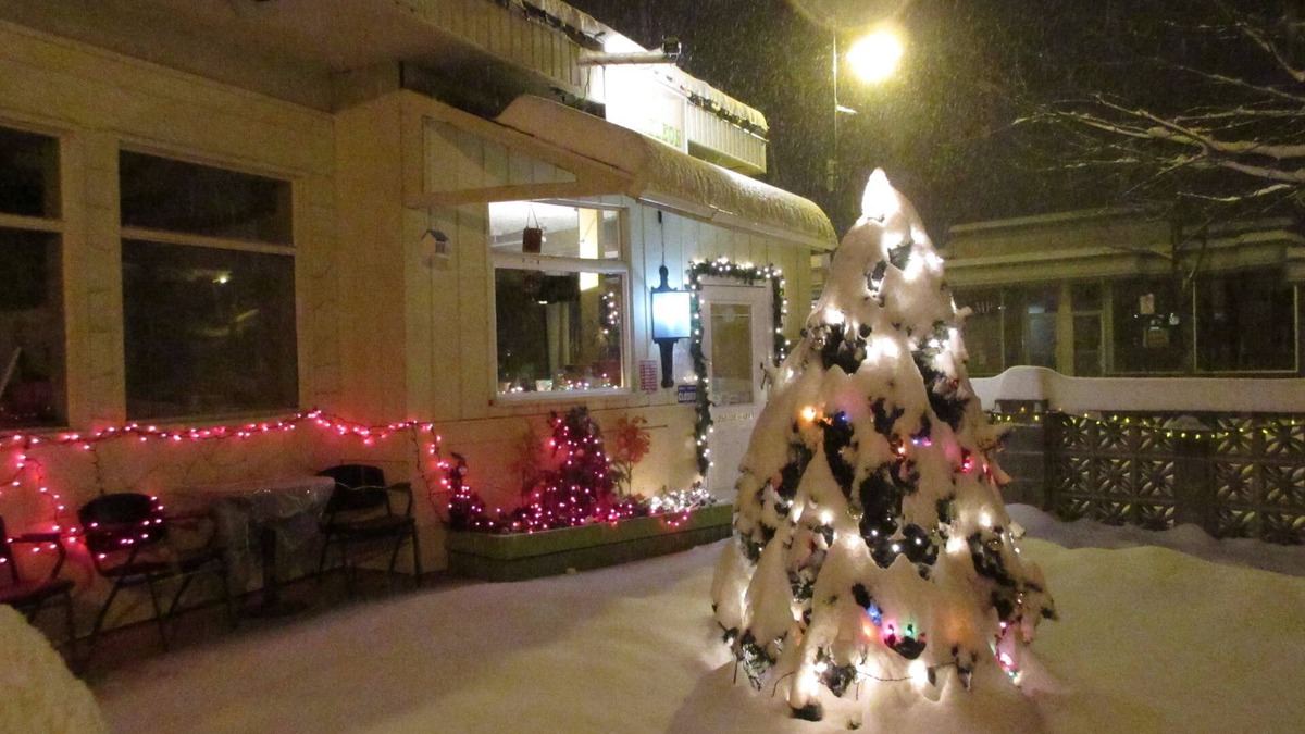 Castlegar Hotel | Chameleon Hotel
