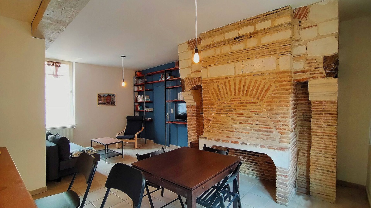 Old Town Apartment | Champagne apartment at CATY