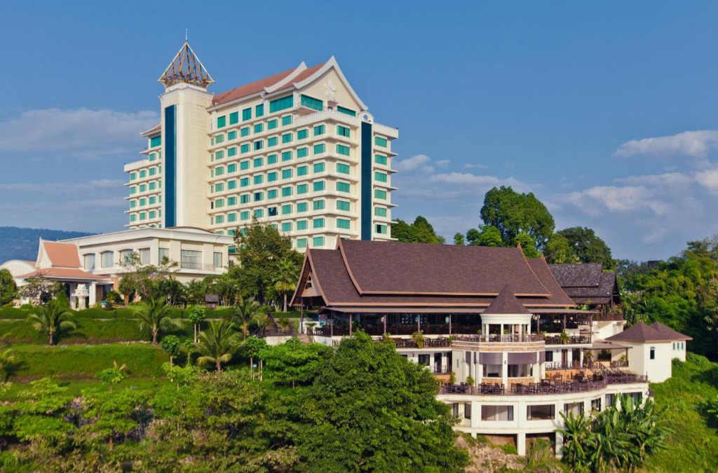 Pakse Hotel | Champasak Grand Hotel