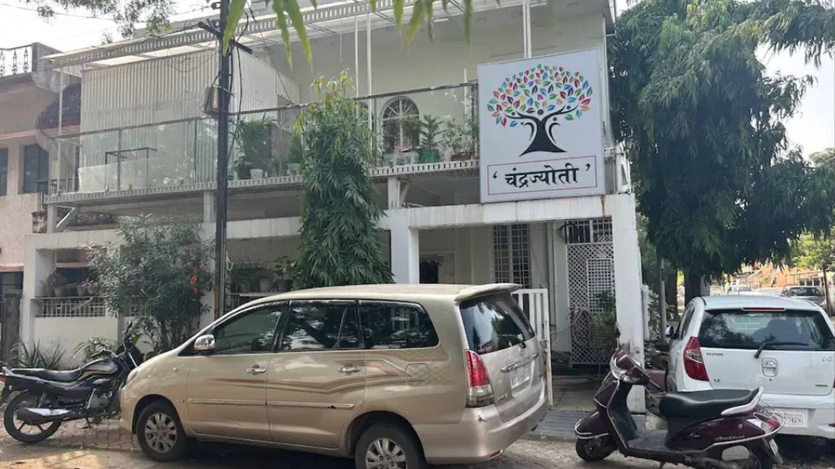 Nagpur House | “CHANDRAJYOTI Villa” stay with all amenities.