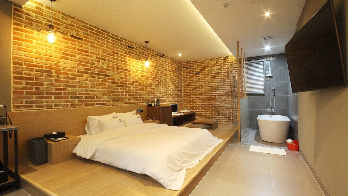 Gangseo District Hotel | Changwon Jinhae Yongwon Hotel VIN