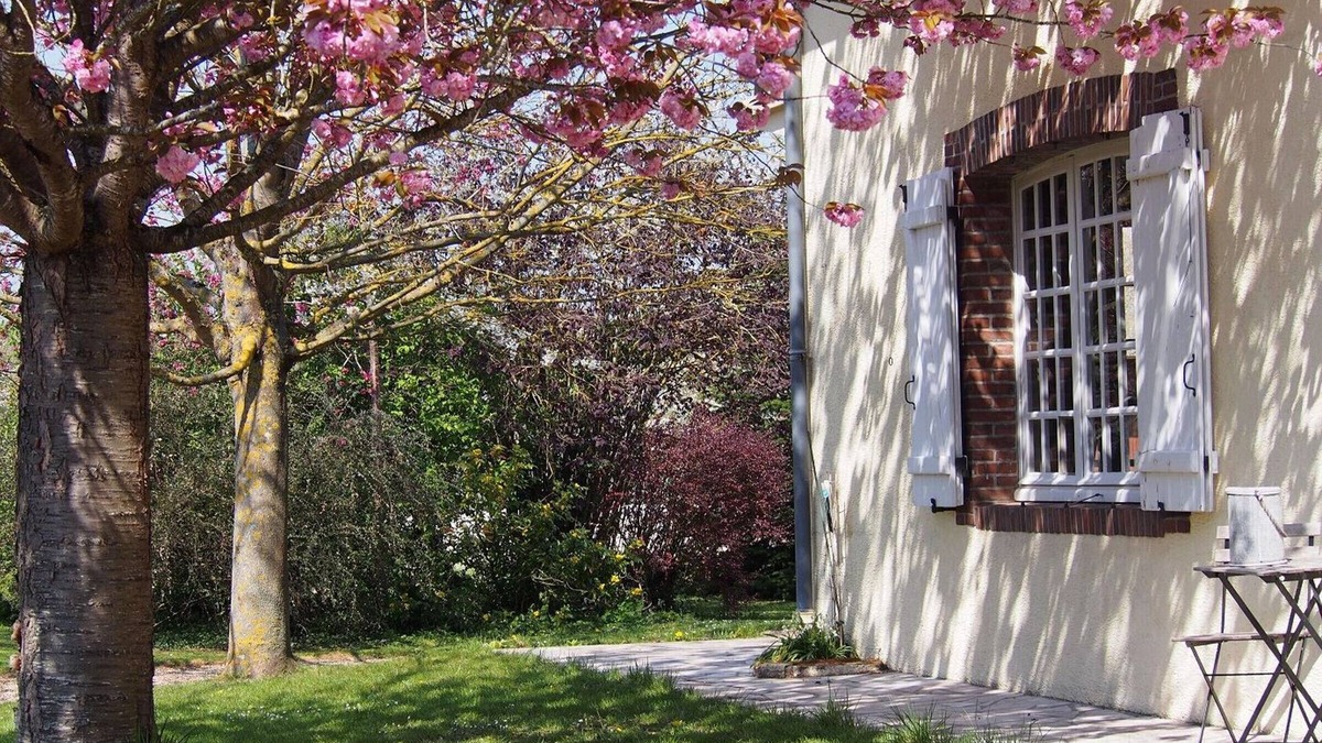 Marville-Moutiers-Brule Cottage | Chantebrise: Cozy cottage with garden for 7 people