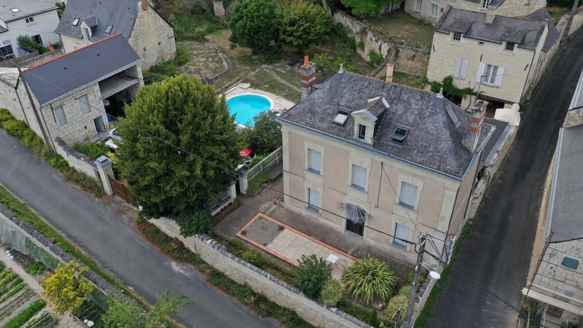 Artannes-sur-Thouet House | Character house with pool and Spa