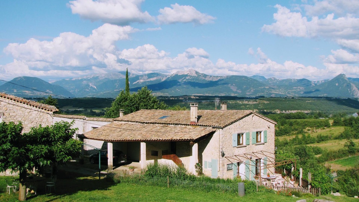 Ribiers House | Character house with terraces, garden, views and peaceful mountain setting