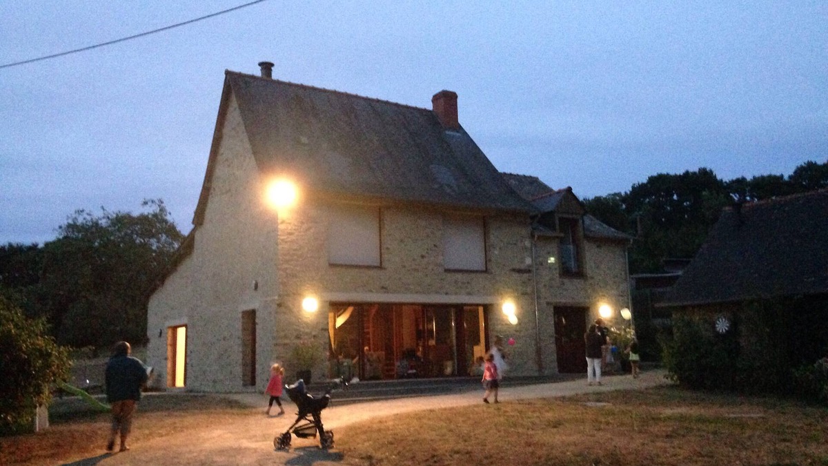 Laille House | CHARACTER HOUSE /20 Kms from Rennes/ only family and friends bookings