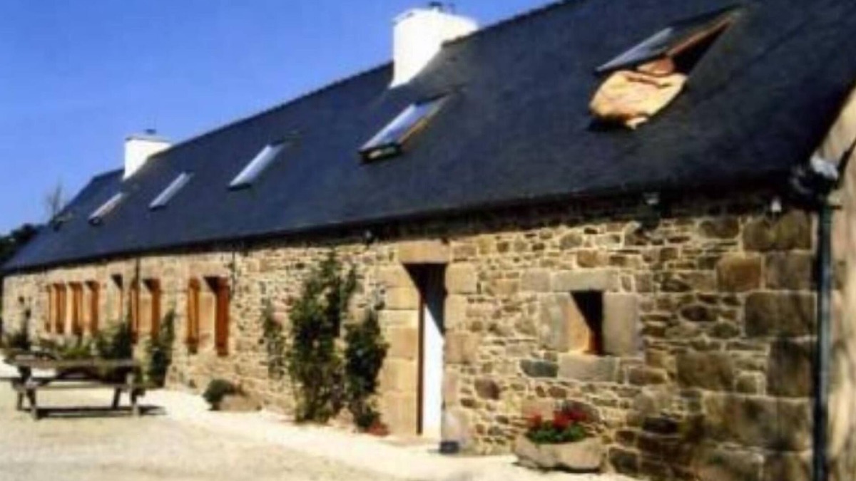 Lannion House | Character house * early July-late August special offer