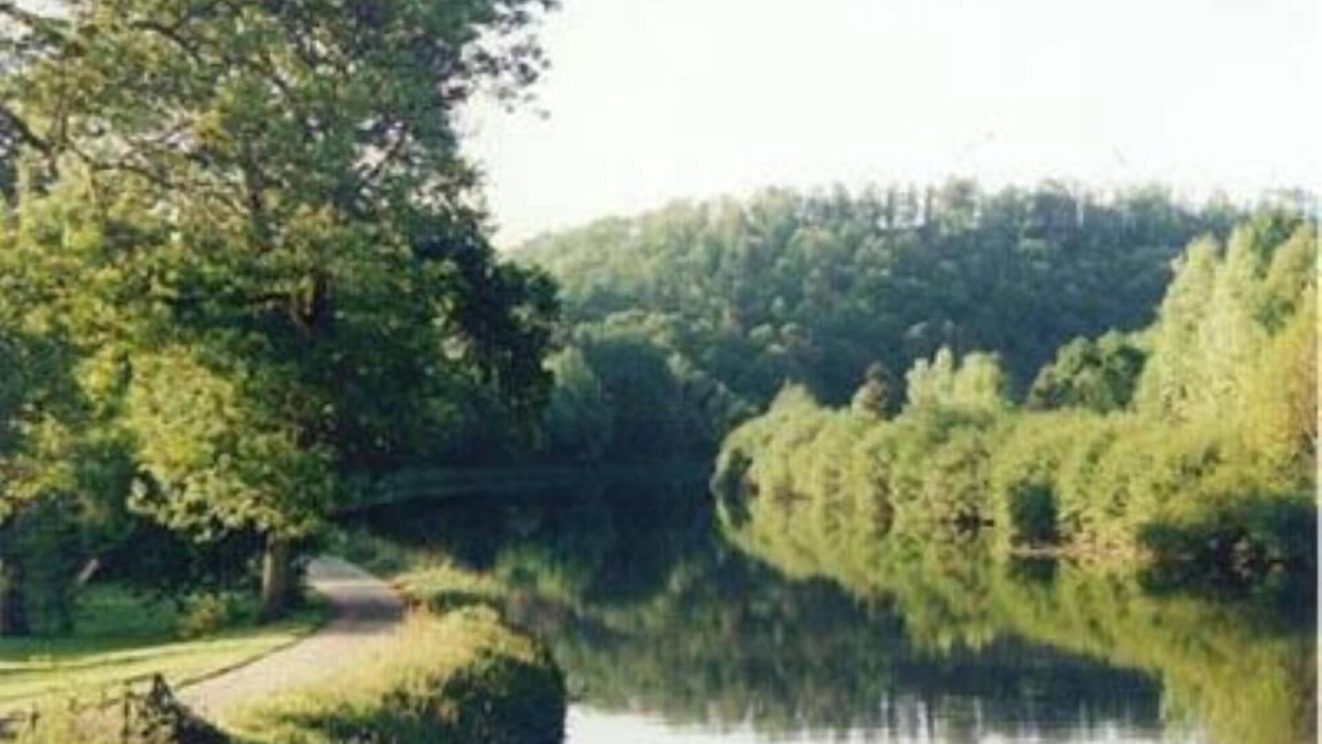 Saint-Nicolas des Eaux Cottage | Character House for 2 with garden - St Nicholas des Eaux