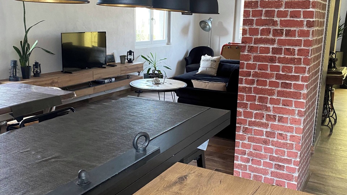 Neuve-Eglise House | Character house in a very quiet area. Clim table soccer and ping pong.