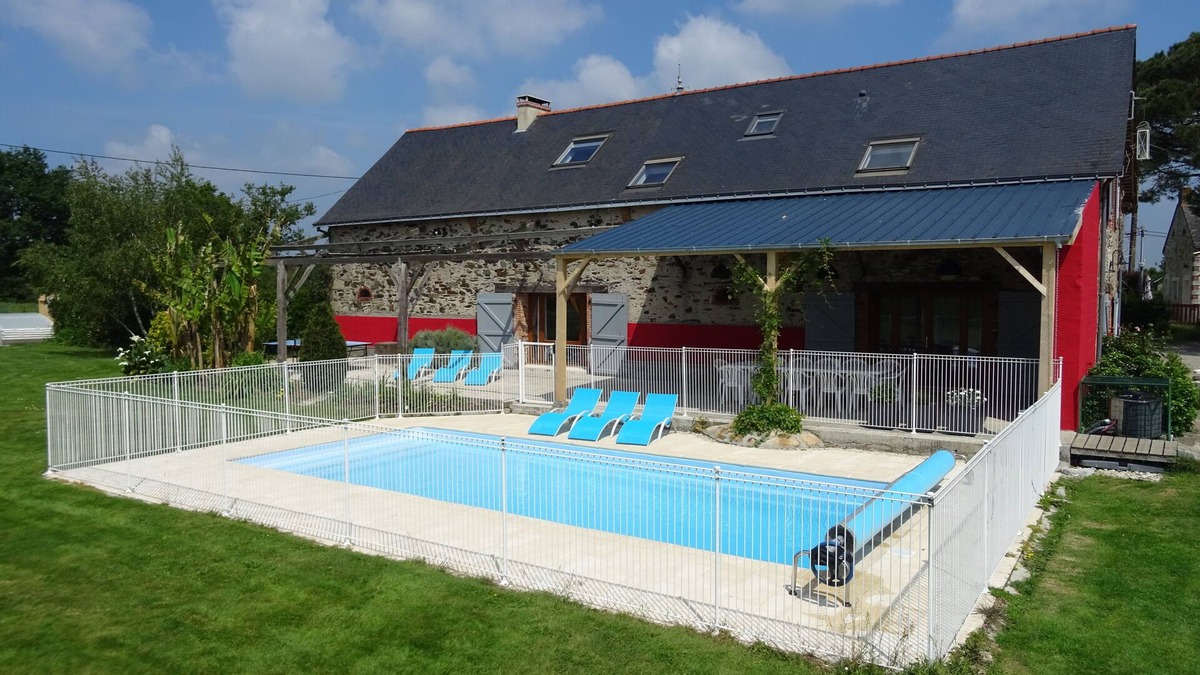 Nort-sur-Erdre House | Character house with heated pool (8/12 pers)