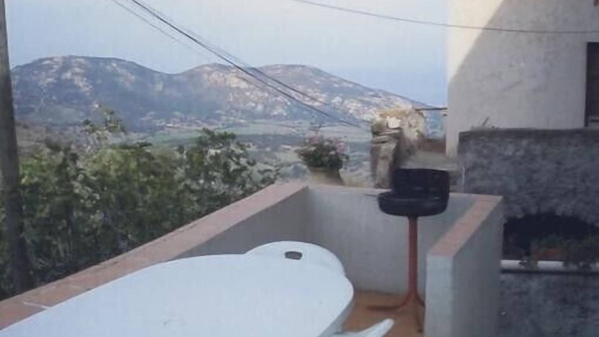 Lavatoggio House | Character house, with vaulted ceilings in the ancestral tradition