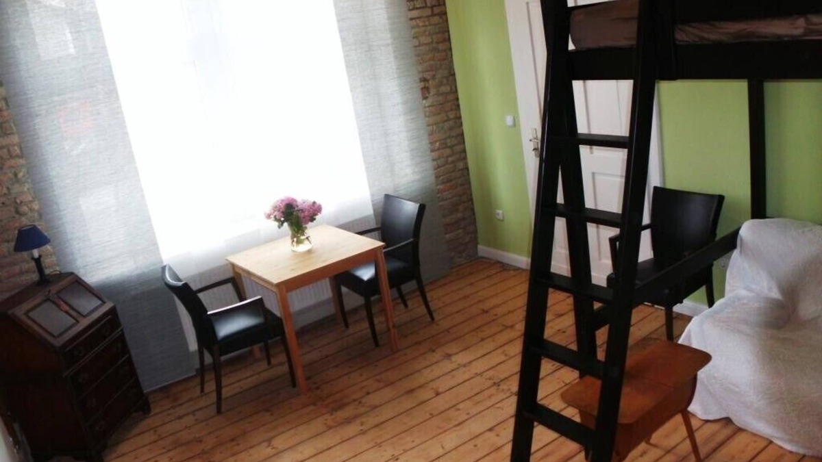 Kettwig Apartment | Characterful, romantic apartment close to the river Ruhr, old town and mountains