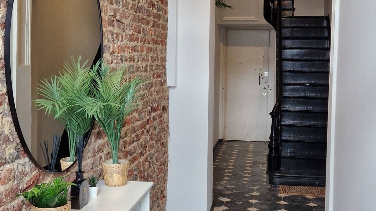 Charleroi Apartment | Charleroi Cozy Home