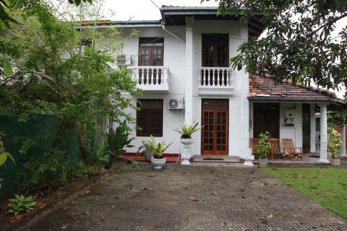 Moratuwa Villa | Charles Villa Rawathawatta