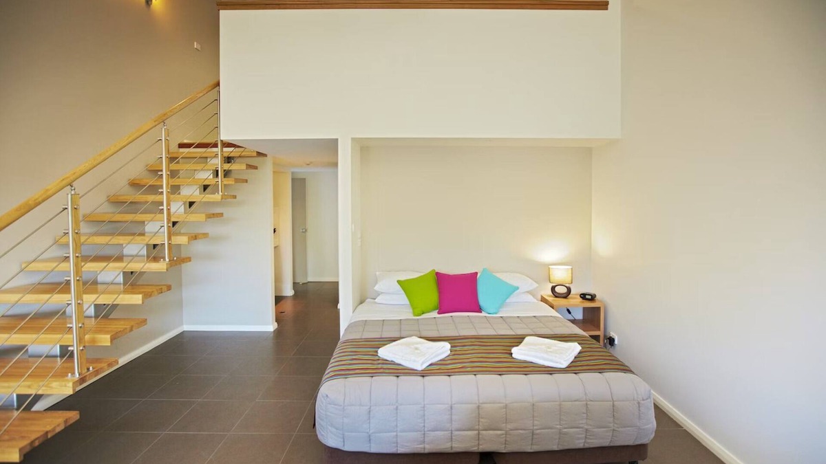 Charlestown Apartment | Charlestown Loft Apartment