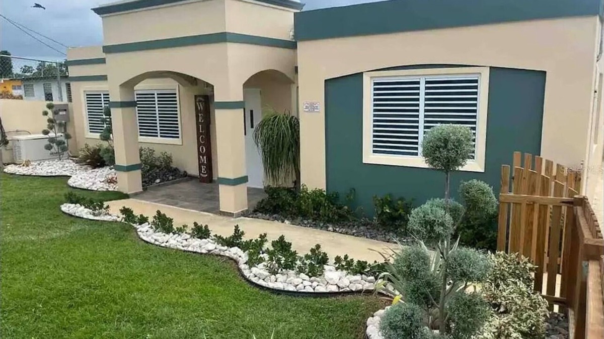 Corrales House | Charlies House, where each space has been designed to make you feel at home.