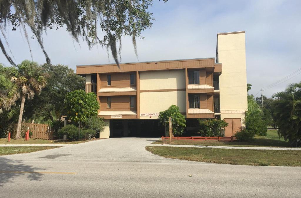 Charlotte Harbor Hotel | Charlotte Bay Resort