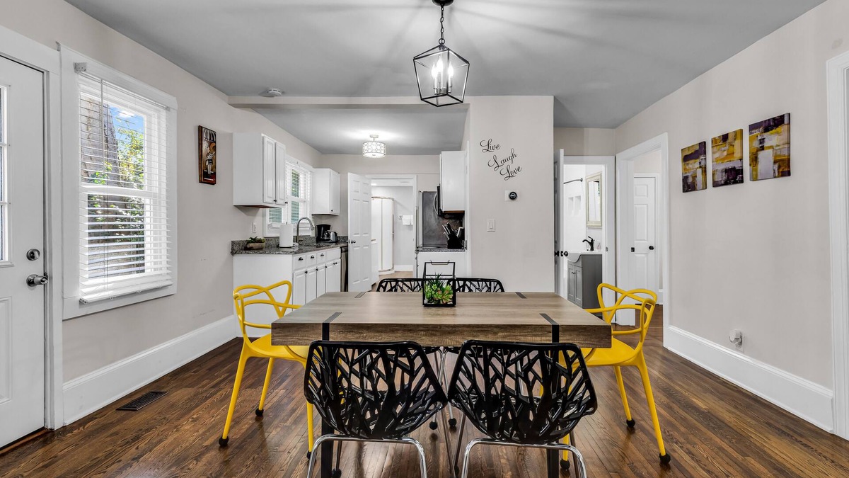 Villa Heights House | Charlotte Luxury Home NoDa