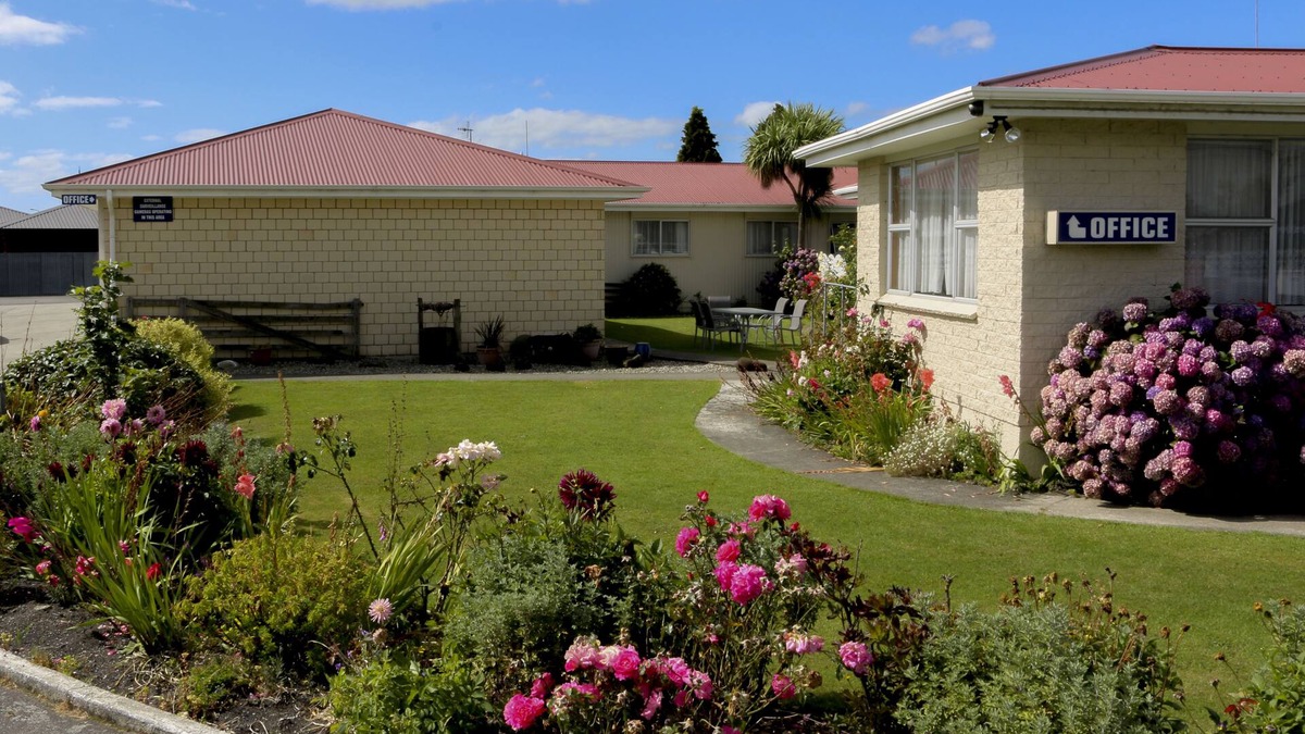 Gore Hotel | Charlton Motel