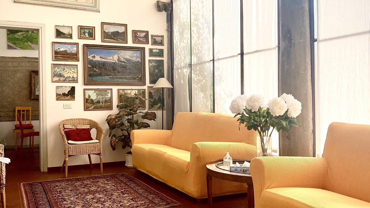 Brescia Antica House | CHARM AND HISTORY IN FORMER ARTIST'S STUDIO