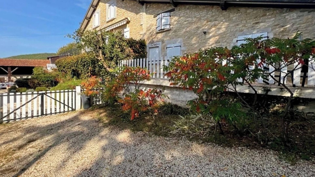 La Boissiere-d’Ans House | Charmante Maison en Pierres Apparentes Avec Piscine Privée , Jacuzzi , Wifi