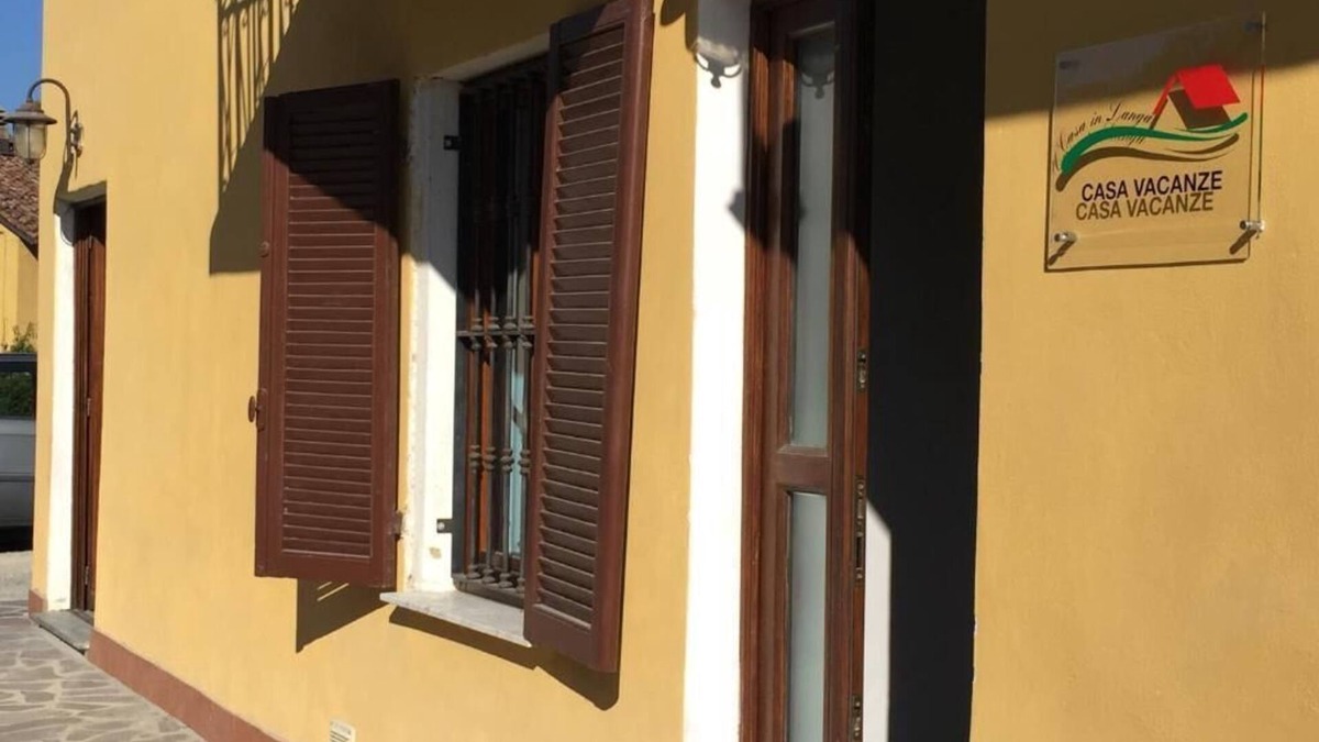 Alba Apartment | Charming apartment with WiFi in picturesque Ricca-San Rocco Cherasca