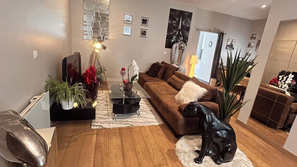 Thorigny-sur-Marne Apartment | Charmant appartement romantique avec Jacuzzi proche de Disney