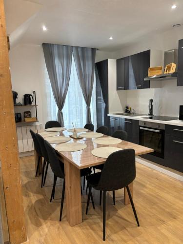 Saint-Nectaire Apartment | Charmant Appt Duplex - 8 Personnes