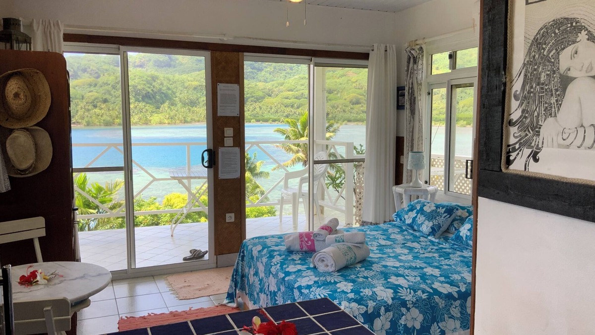 Tefarerii House | Charmant Bungalow au Calme, Avec vue Splendide sur Lagon, Accès Privé Lagon