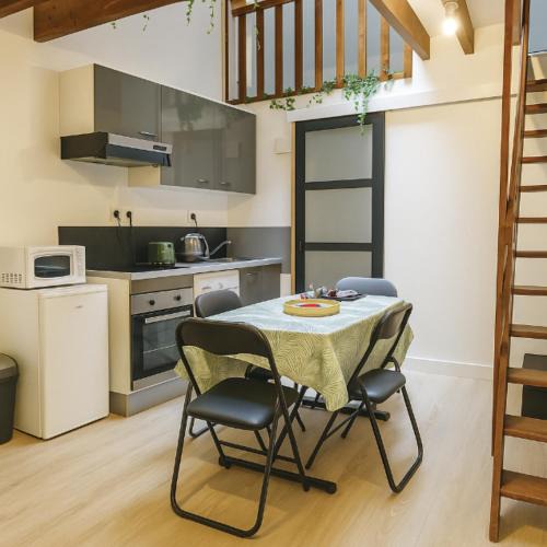 Sainte-Therese - Quineleu Apartment | Charmant et paisible duplex à gare Rennes