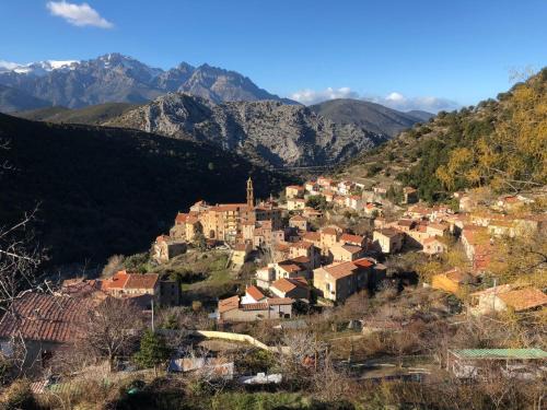 Omessa Apartment | Charmant F2 dans joli village Corse