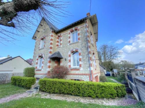 Sepmes House | Charmant Gîte Familial avec Jardin Privatif et Confort Moderne, au Cœur de la Touraine - FR-1-381-550