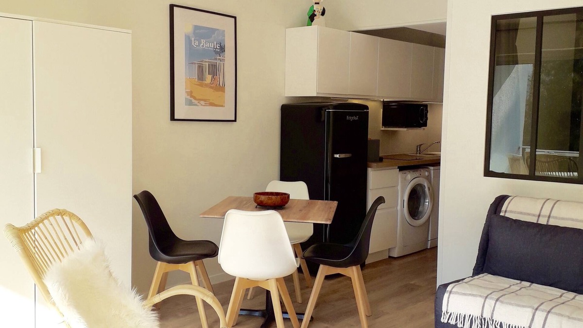 La Baule-Escoublac Apartment | Charmant Studio au Calme Dans les Pins Proche Plage