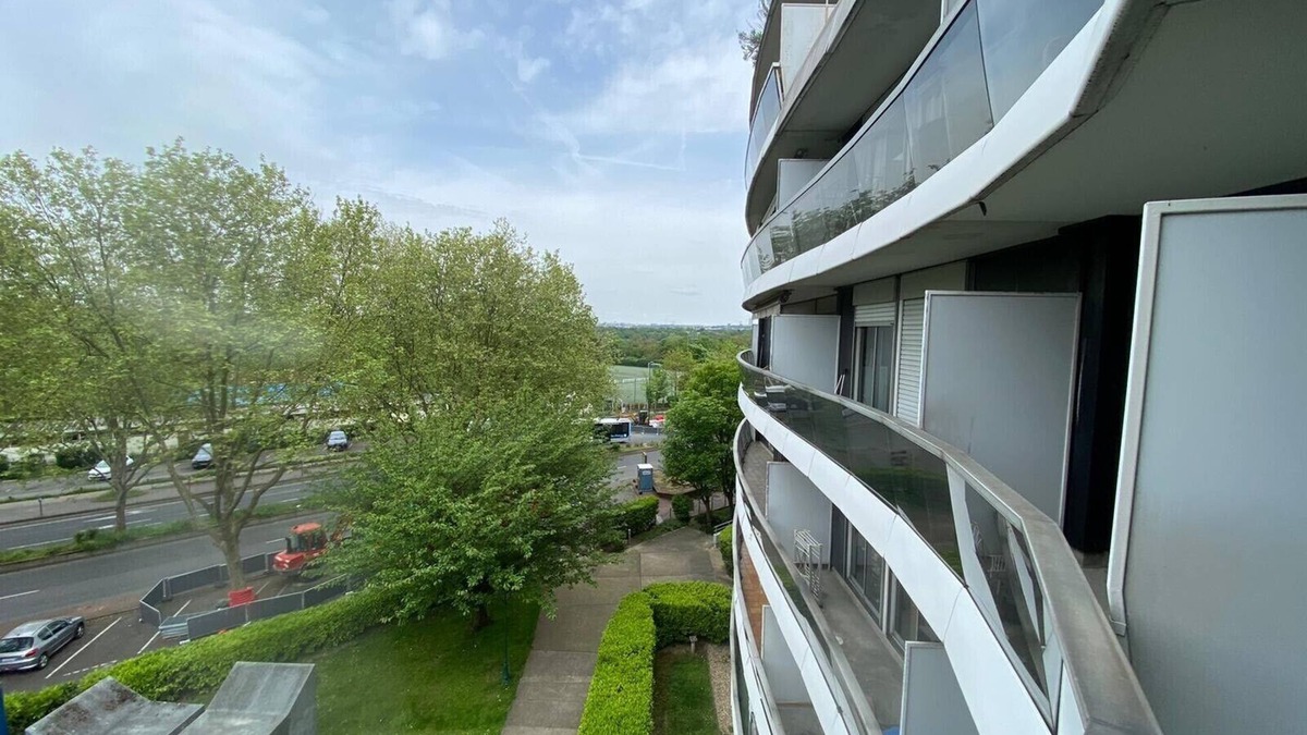 Saint-Maurice Apartment | Charmant Studio Avec Balcon - St Maurice
