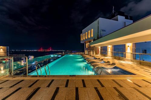 Ninh Kieu Hotel | Charmant Suites a Boutique Hotel Can Tho