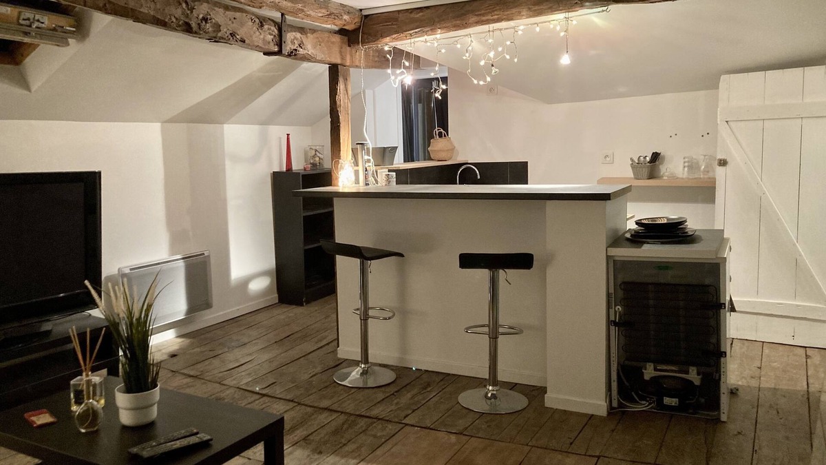 Isle Apartment | Charmant T1 bis