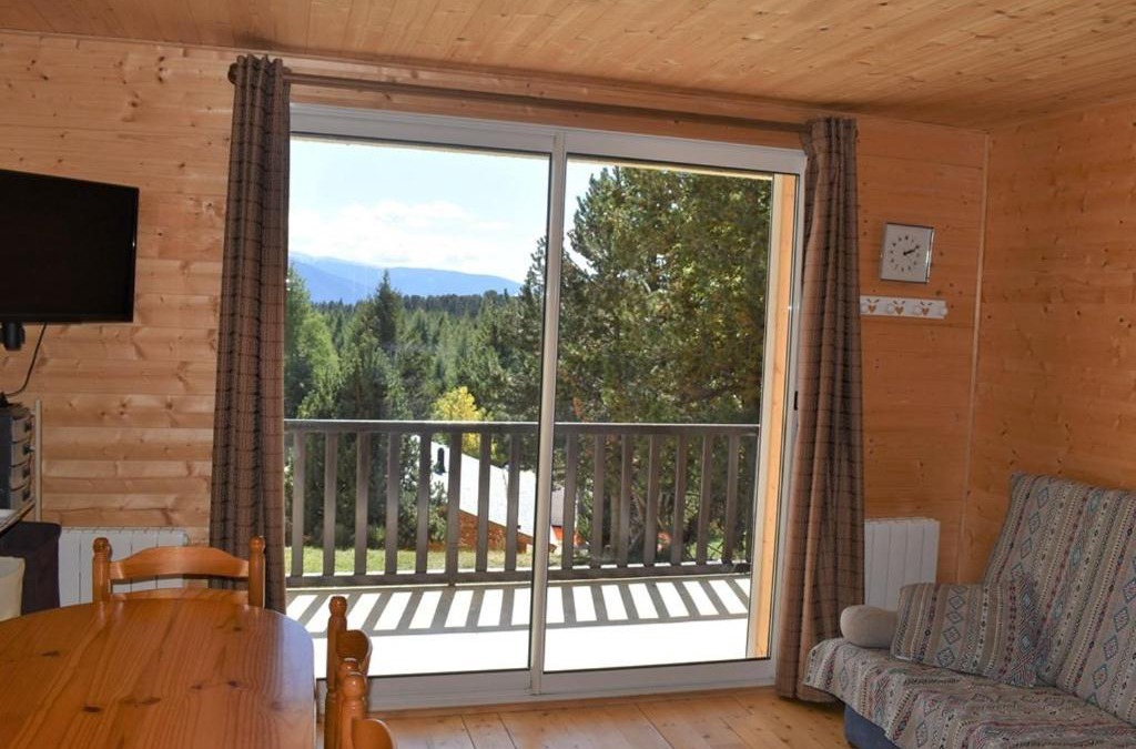 Bolquere Apartment | Charmant T2 cabine 35m² avec terrasse, exposition sud-ouest, bien équipé, Bolquère, sans animaux - FR-1-592-37