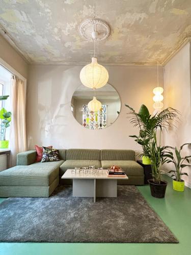 Neustadt Apartment | Charmante Altbauwohnung am Park und Messe