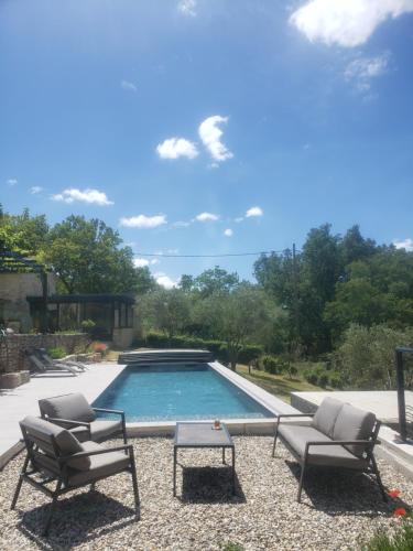 Saint-Marcel-d'Aredeche House | Charmante maisonnette en ARDECHE