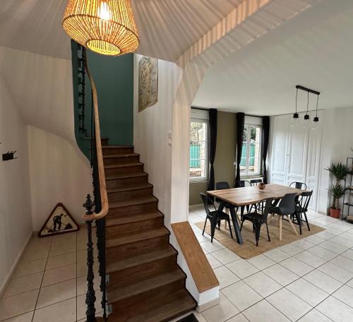 Mont-Saint-Aignan House | Charmante Maison de 3 Ch avec Jardin et Parking