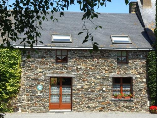 Moisdon-la-Riviere House | Charmante longère 3 chambres avec jardin clos, proche de Nantes, idéale pour familles et détente - FR-1-306-896