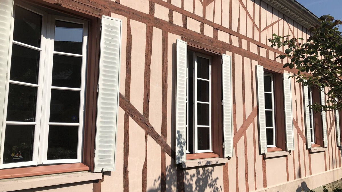 Dinan House | Charmante Maison à Colombage Avec Jardinet en Plein Centre Ville Historique
