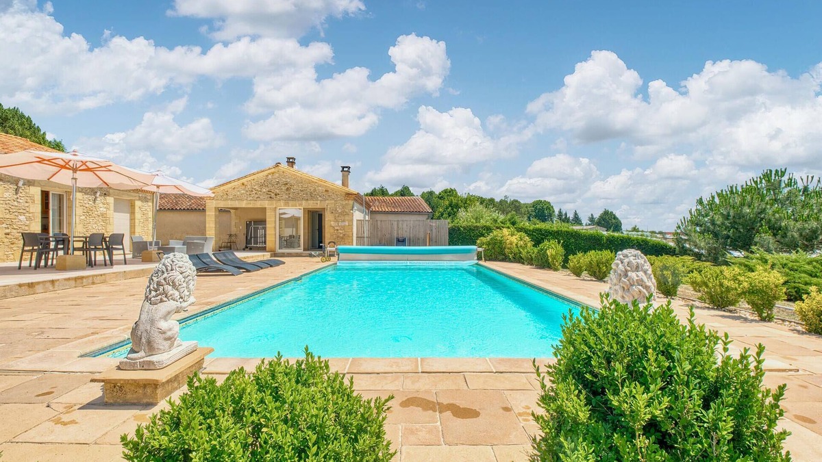 La Douze House | Charmante Maison avec piscine