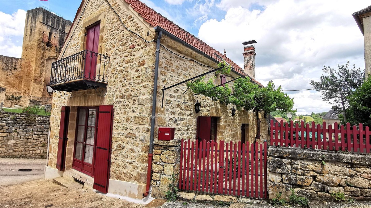 Carlux House | Charmante Maison de Bourg en Périgord Noir, Dordogne