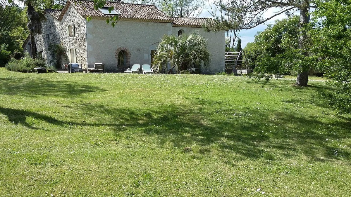 Sadillac House | Charmante Maison de Campagne Proche de Bergerac, Sites de Dordogne, Randonnées